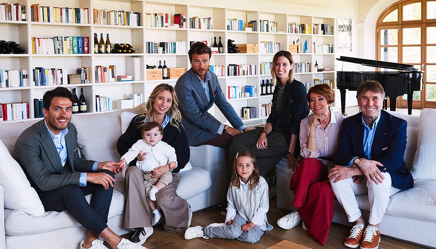 BRUNELLO CUCINELLI: ITALIAN CRAFTSMANSHIP AND ETHICAL ENTREPRENEURSHIP | Men's Regalia