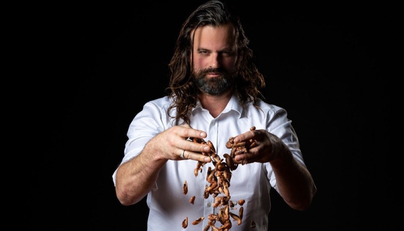 WILLEM HIELE: A VIKING WHO COOKS THE SEA | Globe-Eater