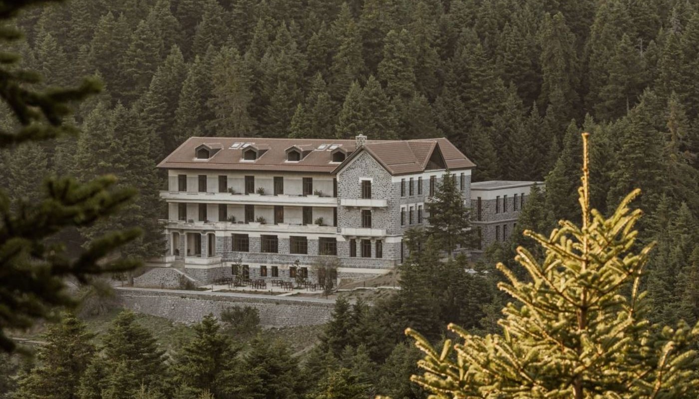 MANNA: THE MOST BEAUTIFUL MOUNTAIN HOTEL IN GREECE | Hotels