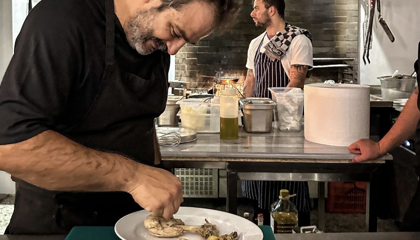 PLYTA: PANGRATI’S NEW TALK OF THE TOWN | Restaurant Reviews