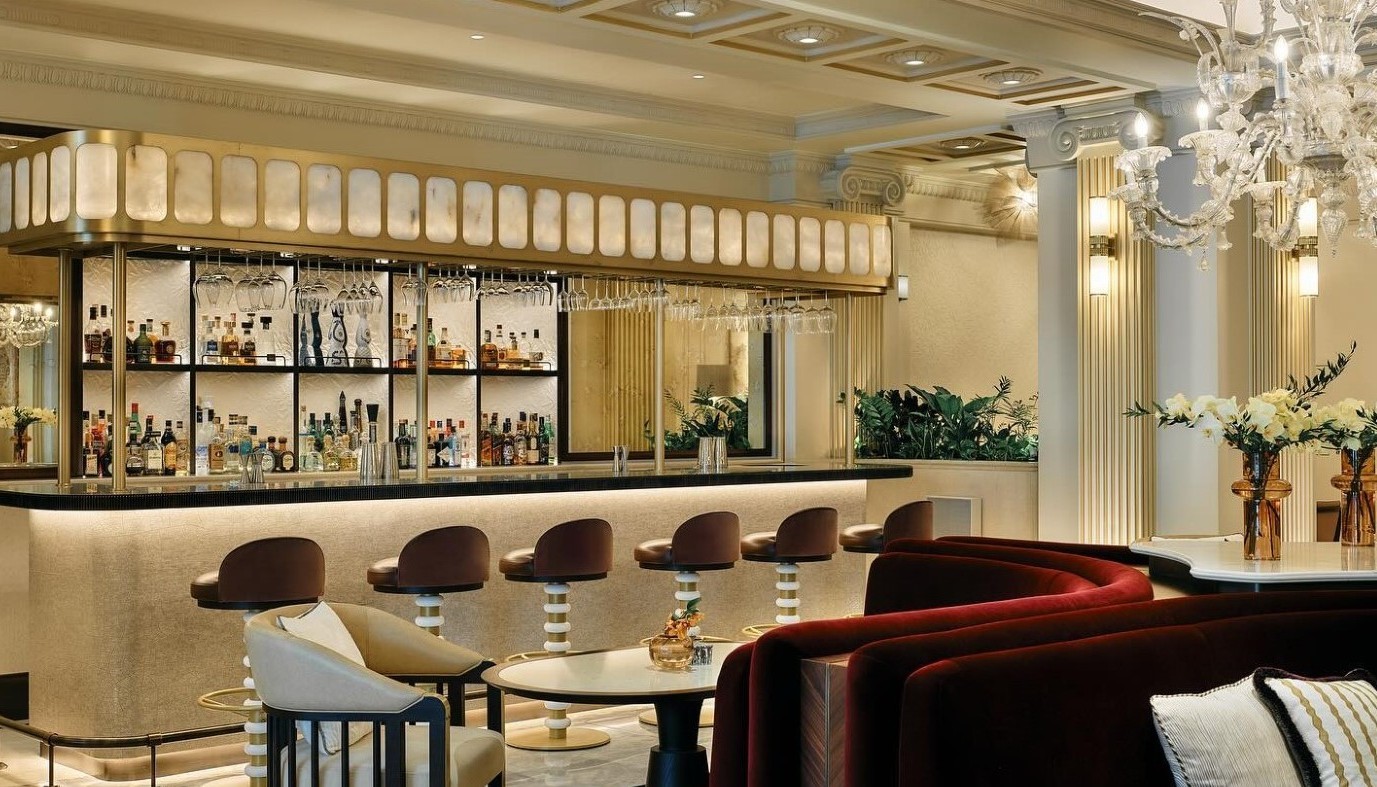 GEORGE, THE LOBBY BAR: THE HOTEL BAR ATHENS DIDN’T KNOW IT WAS MISSING | The Bars